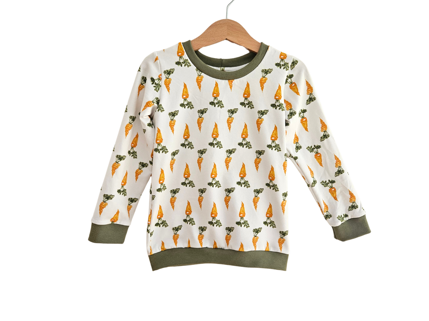 Size 2-3 years READY TO SHIP carrots crew neck sweatshirt