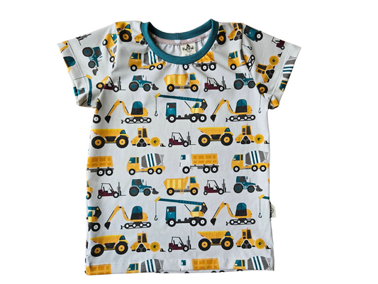 Children's t-shirt with construction vehicles print