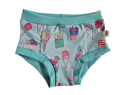 Children´s underwear with colorful ice cream print