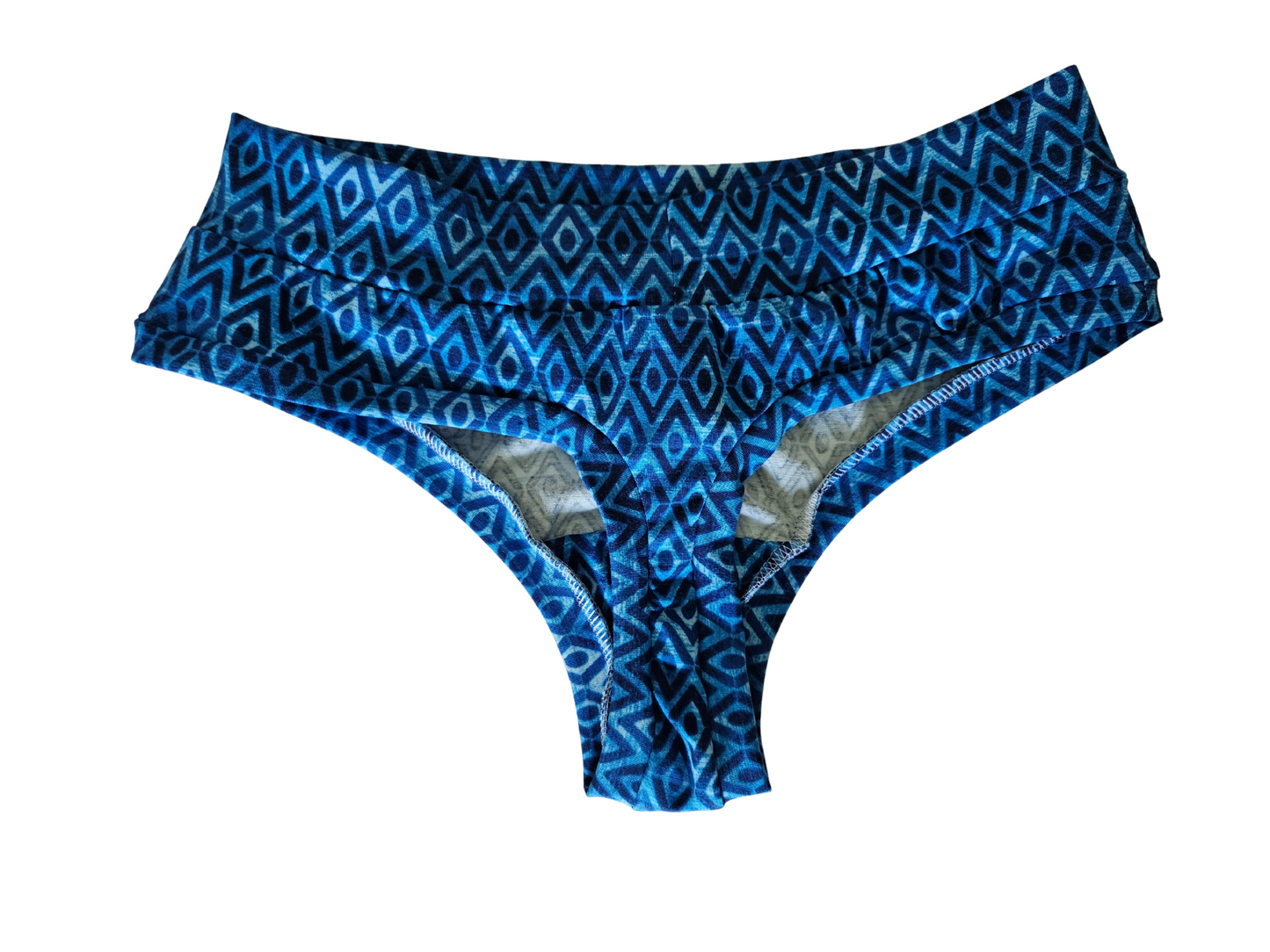 Azulejo blue diamond pattern organic thongs