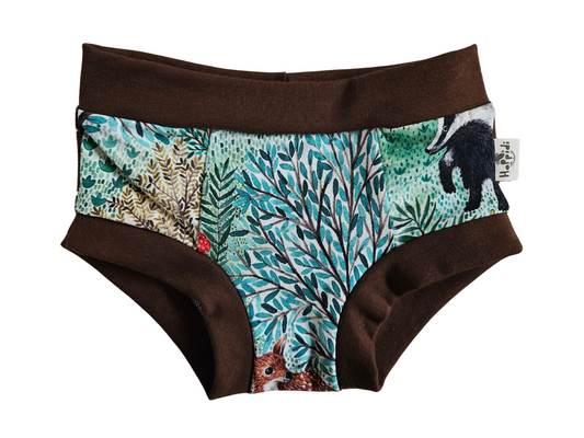 Children´s underpants with watercolor forest print